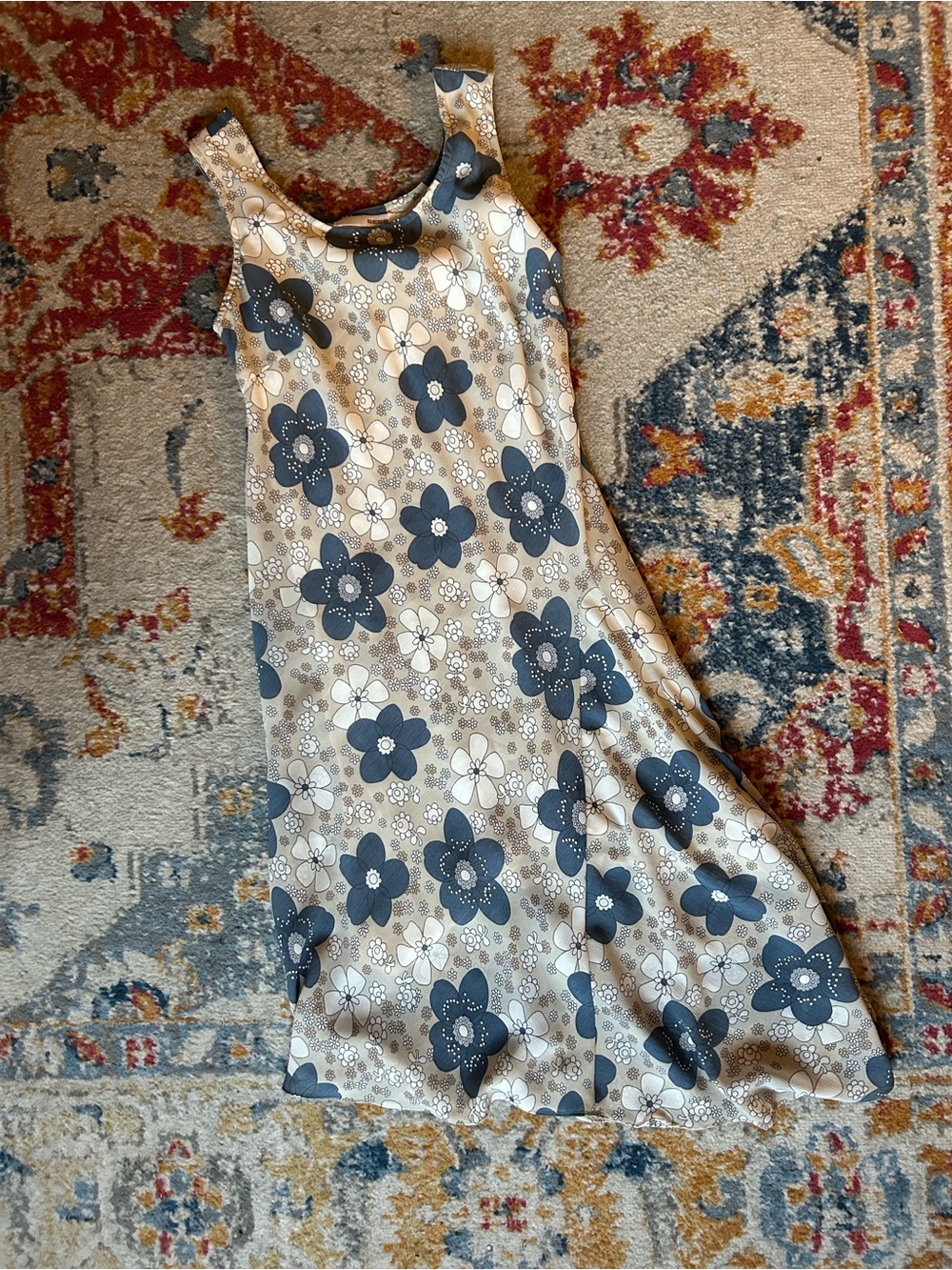 Bess Sleeveless Floral Maxi Dress in Beige and Navy - Picture 3 of 5